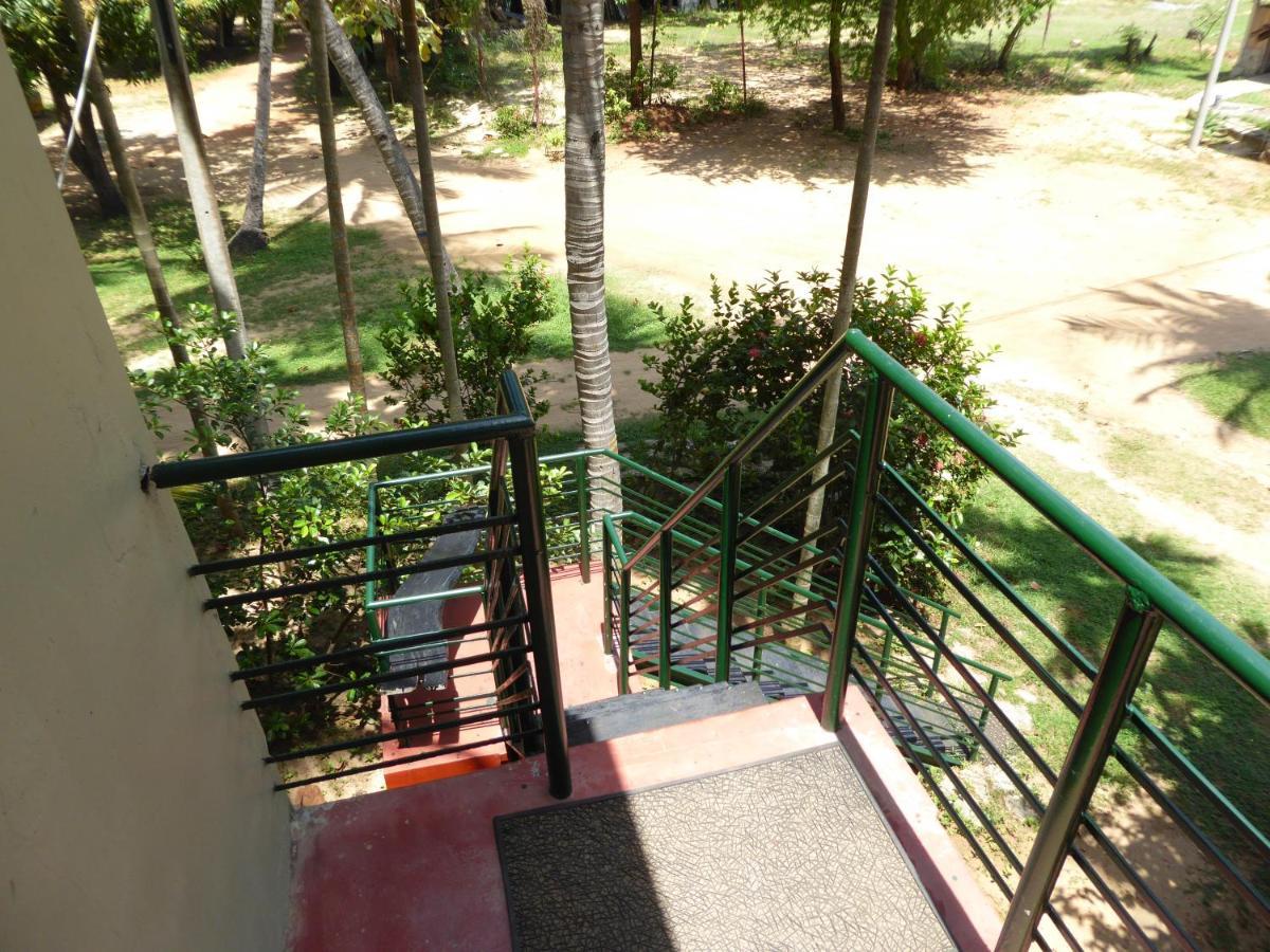 Riviera Resort Batticaloa Cameră foto