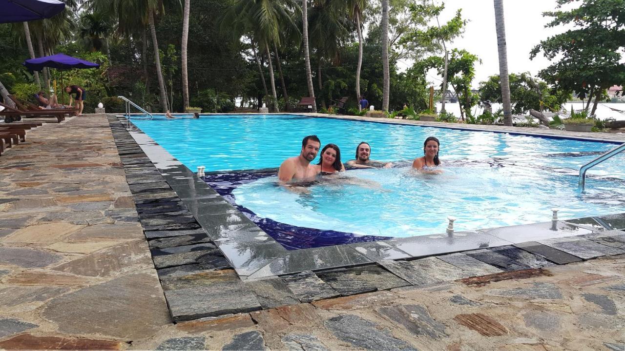 Riviera Resort Batticaloa Exterior foto